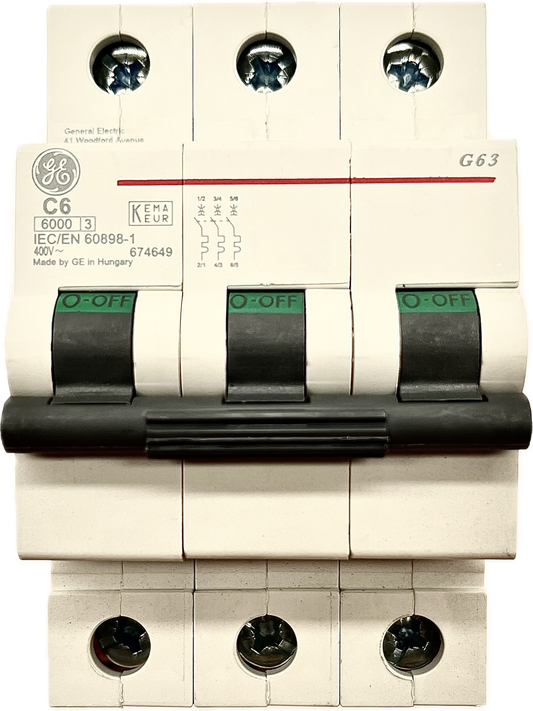 Featured image for “674649 Mini Interruptor 3P 6AMP IEC GE”