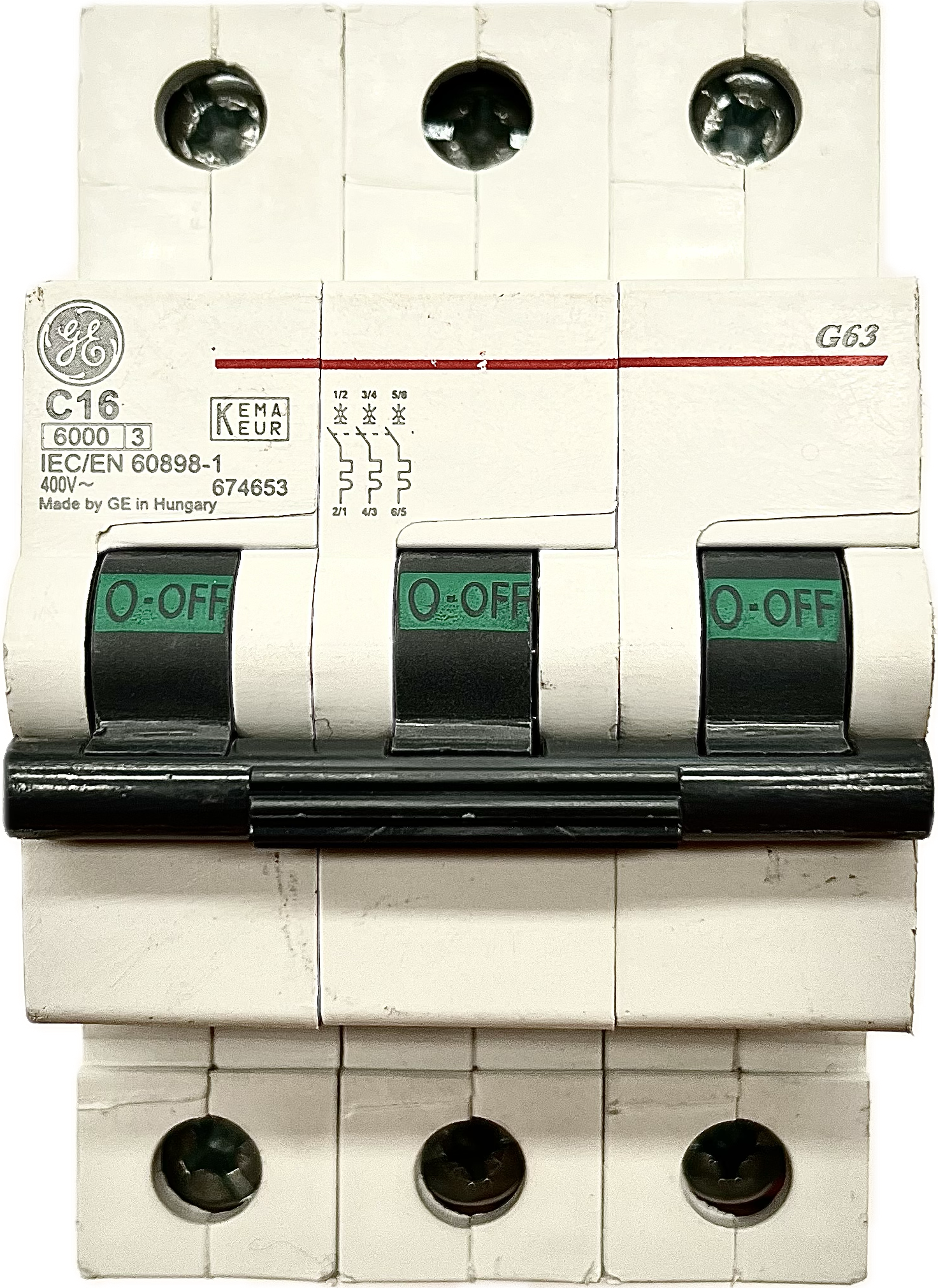 Featured image for “674653 Mini Interruptor 3P 16A G60 MARCA GE”